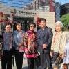 H002 台灣女書法家與潘善助、田文惠秘書長合影於上海群眾藝術館